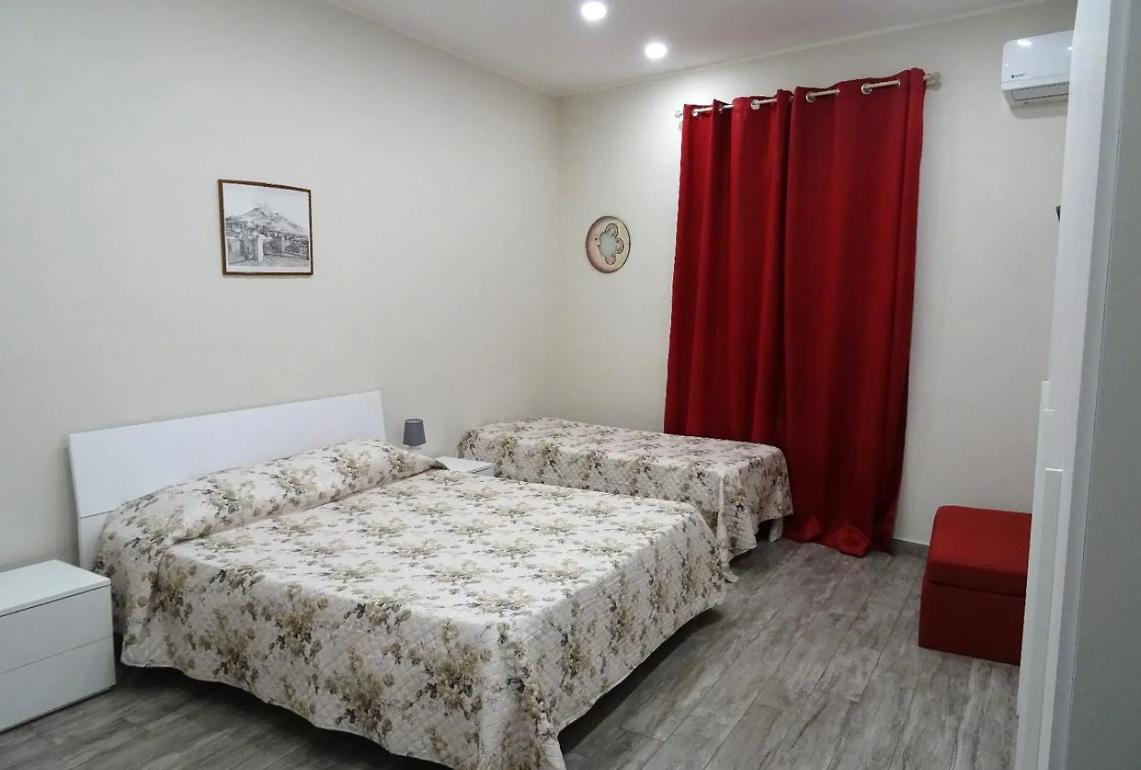 Appartamento Belsito 15 미스터비안코